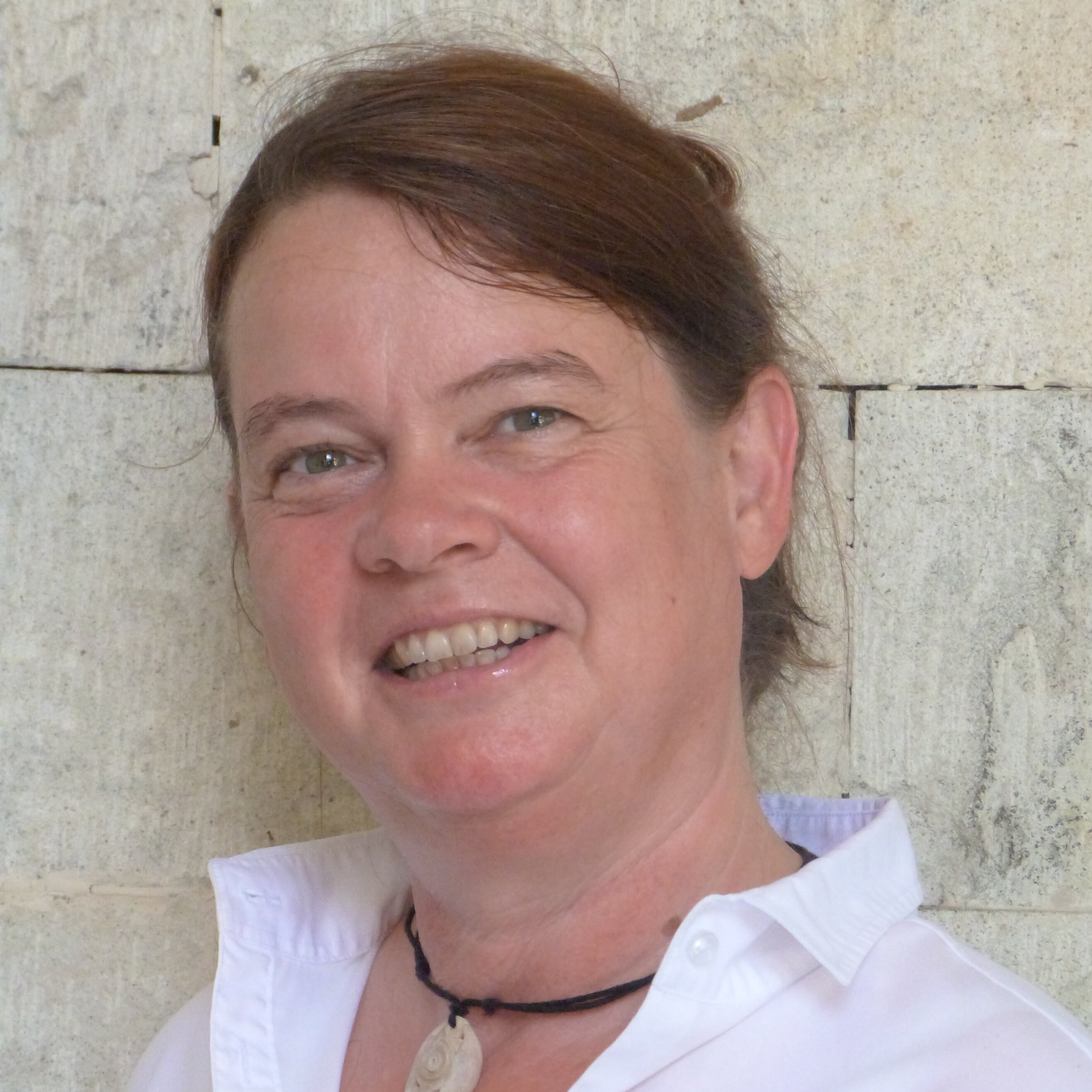 Portraitfoto Dr. Catrin Homp